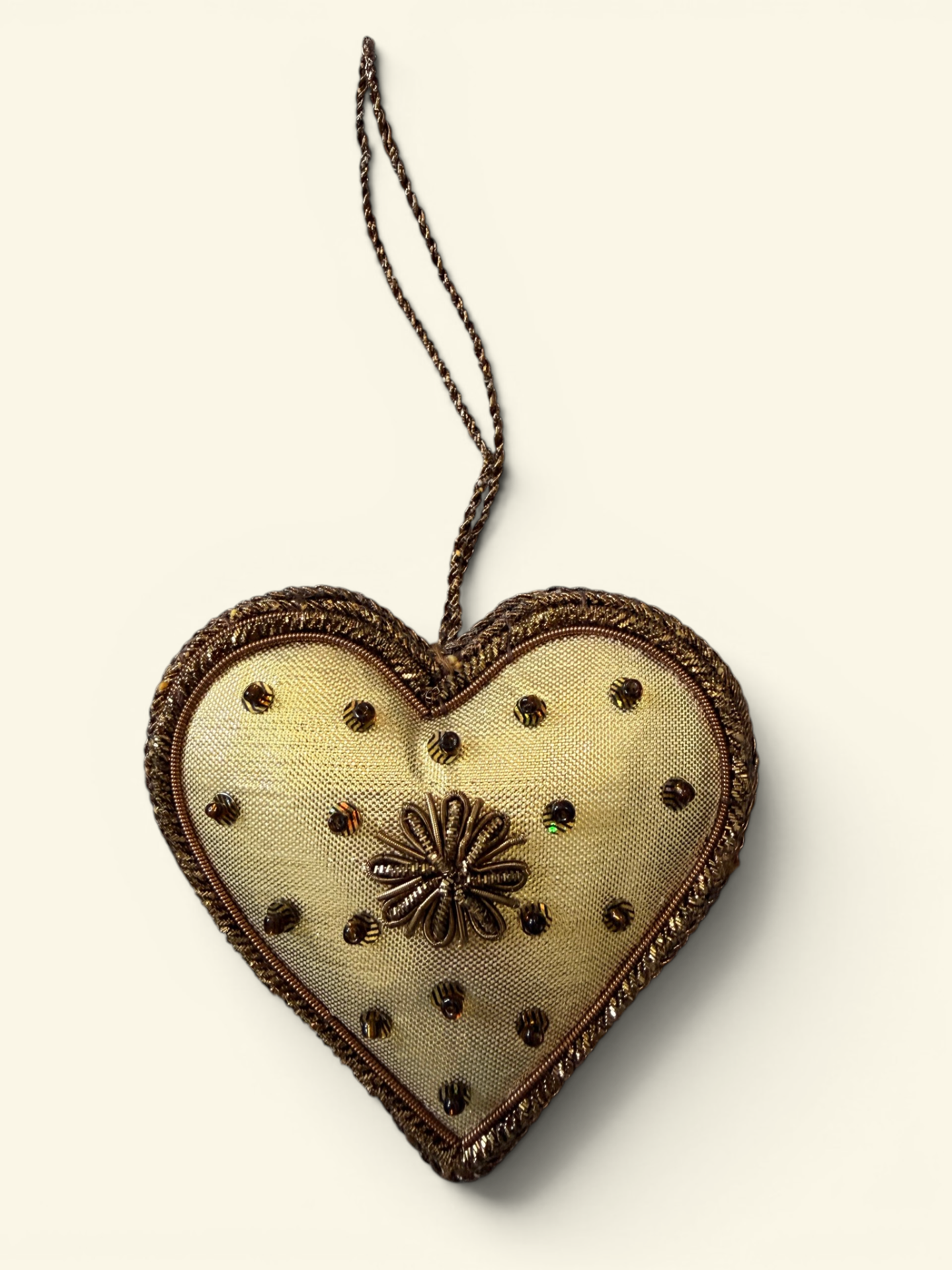 Antique Gold Daisy Heart Ornament